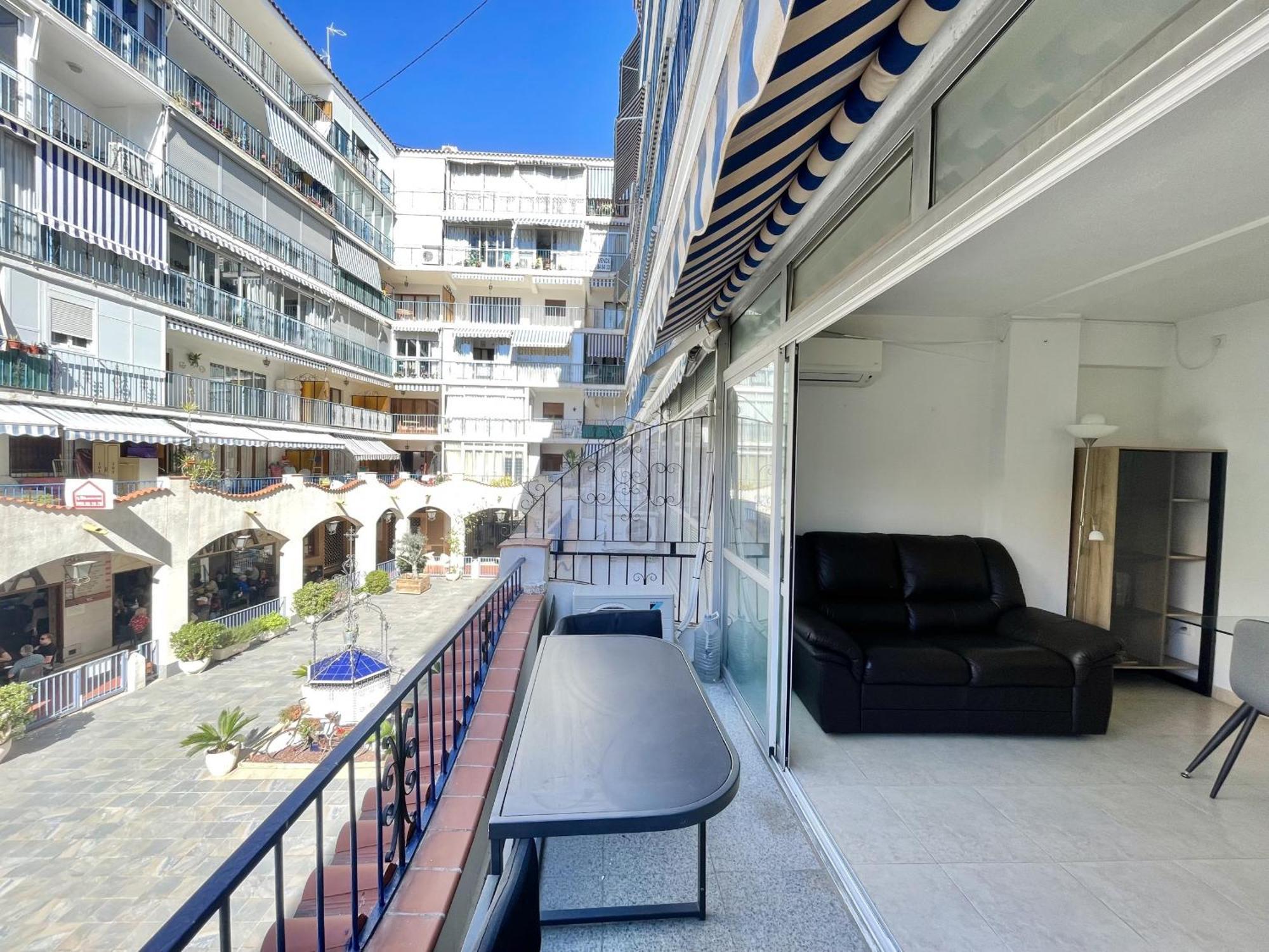 Apartment In Benidorm City Center Экстерьер фото