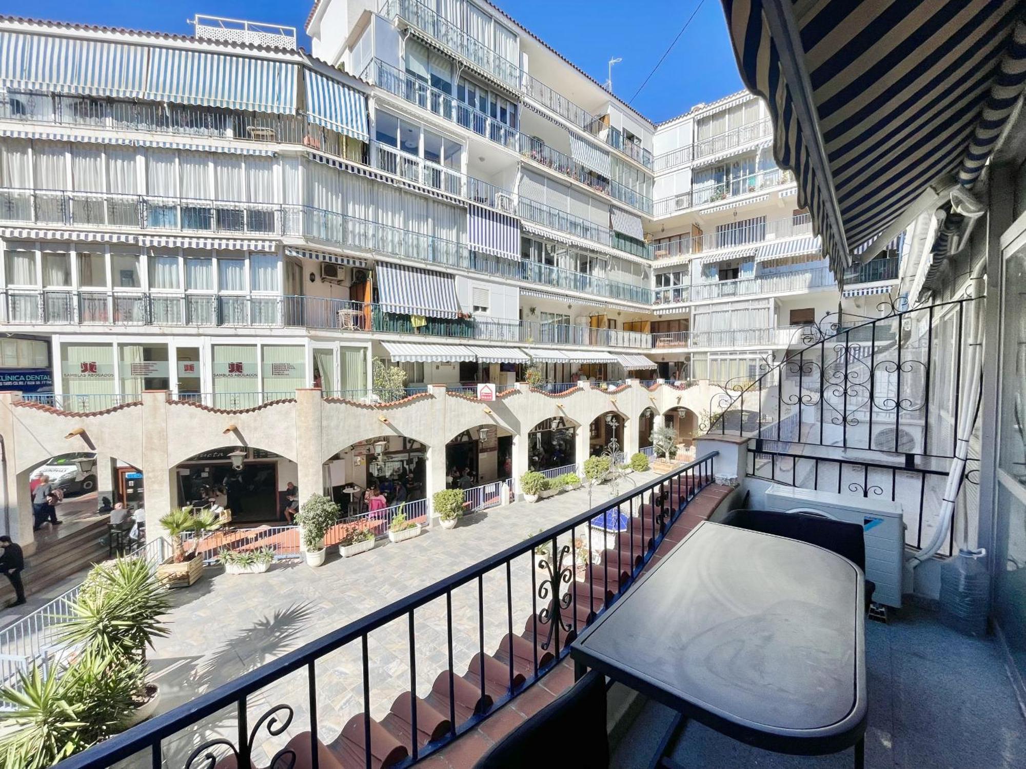 Apartment In Benidorm City Center Экстерьер фото